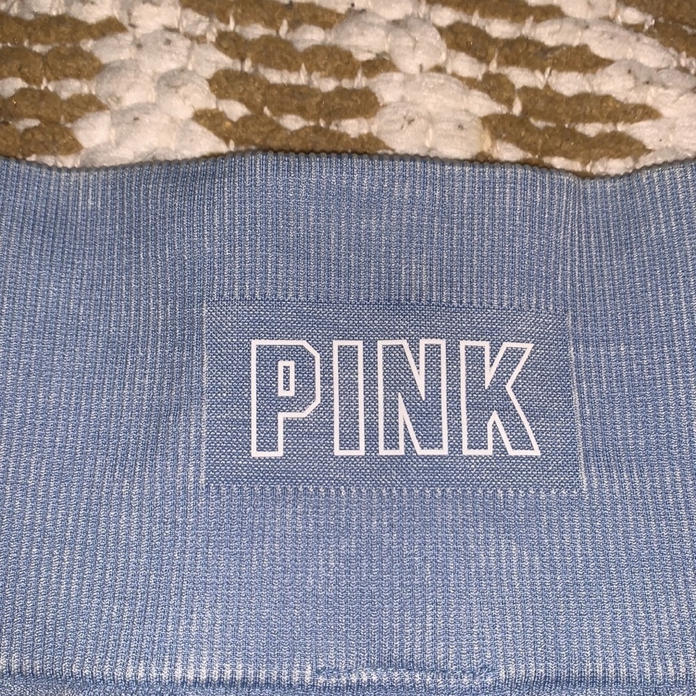 PINK Victoria’s Secret - Picture 6 of 7